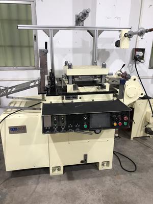 出集多臺坤輪、飛新達、威士達210、270、350單座模切機